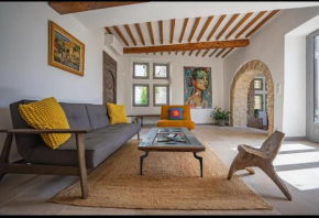Maison d'exception au cœur de Goult